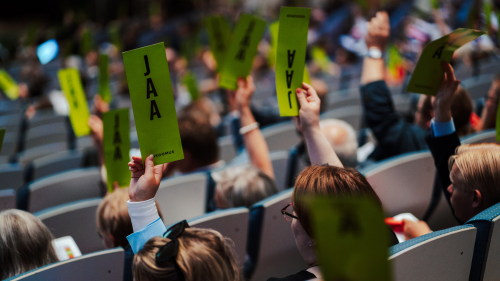 Valmistautuminen puoluekokoukseen